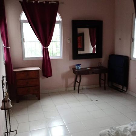 Apartament En Planta Alta A Pie De Avenida Cozumel Zewnętrze zdjęcie